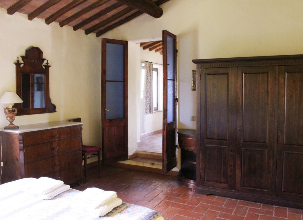 Agriturismo La Grotta Di Montecchino Siena Exterior foto